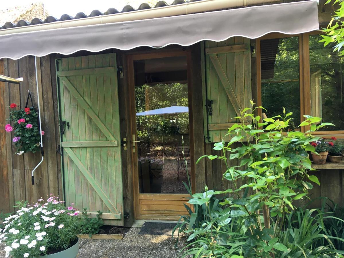 Bed And B Les Truffieres Bed and Breakfast Trémolat Exteriör bild